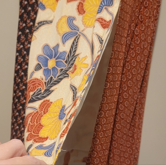 Anthropologie Beautiful Skirt. NWT. Sz. Large. - Picture 5 of 7